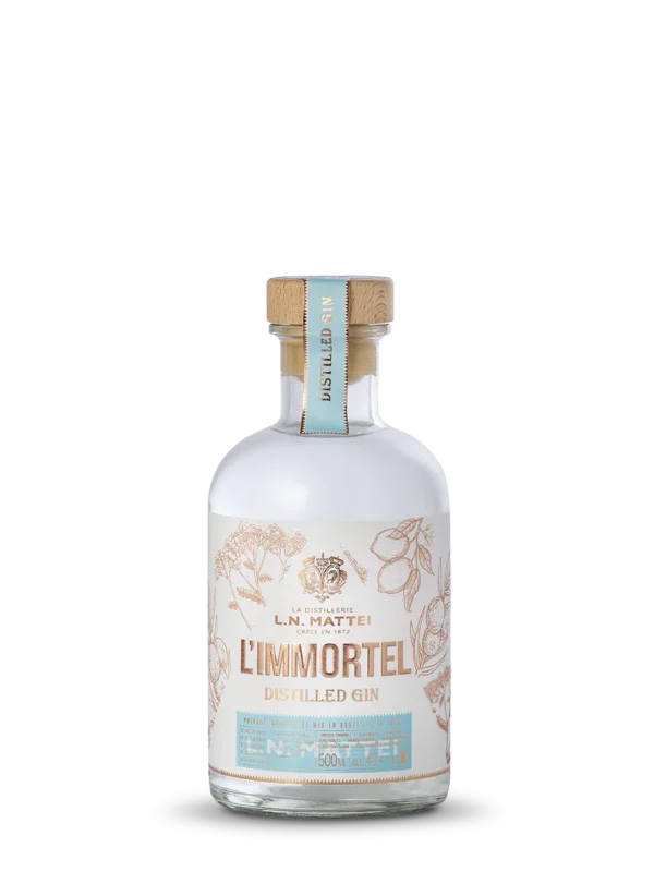 Gin à L'immortel fattu in Corsica