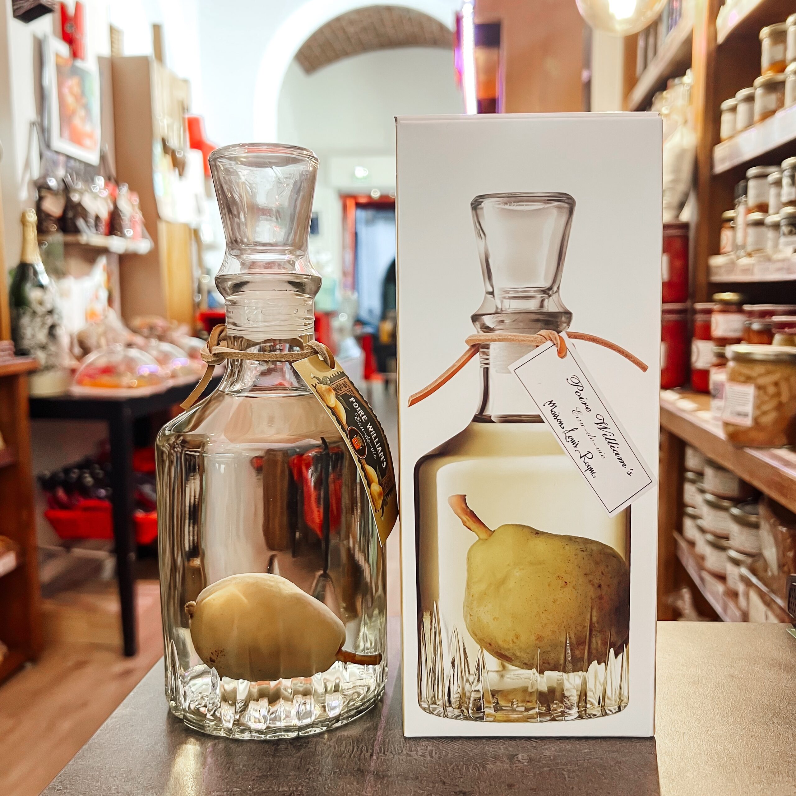 Poire Prisonnière Distillerie Louis Roque